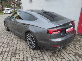 Audi A5 2.0TDi Quattro S-line 140kW ČR