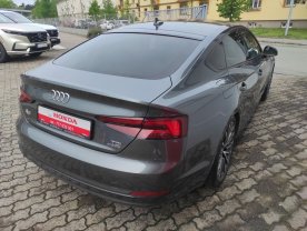 Audi A5 2.0TDi Quattro S-line 140kW ČR