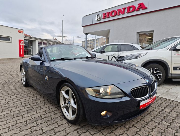 BMW Z4 2.2i Roadster Manuál 170PS
