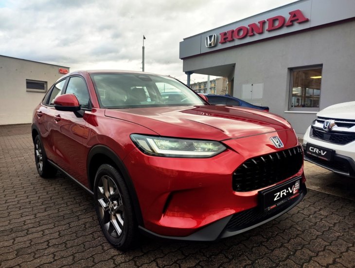 Honda ZR-V 2.0eHEV 135kW ELEGANCE SKLADEM