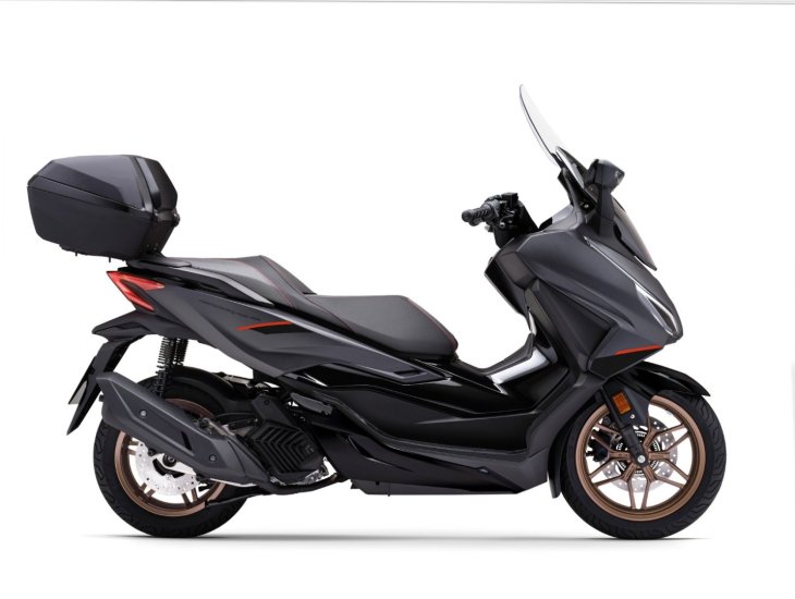 Honda Forza 125 ABS Smart box special edition