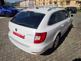 Škoda Superb 1.8 TSi Ambition NAVI Bi-Xenon