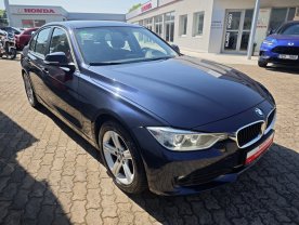 BMW Řada 3 320d Limousine NAVI 135kW