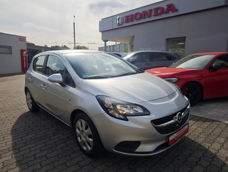 Opel Corsa 1.2 16V Výhřev volantu 47400km