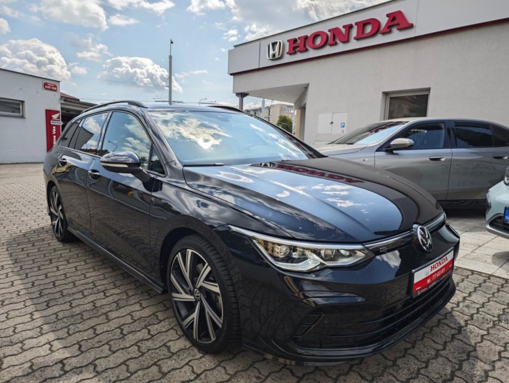 Volkswagen Golf Variant 2.0 TDi R-Line 110kW
