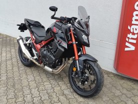 Honda CB 750 Hornet Quickshifter Navigace