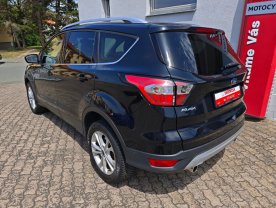 Ford Kuga 1.5 16V Titanium Xenon 110kW