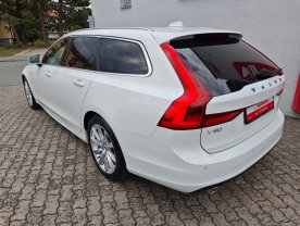 Volvo V90 2.0 D4 FWD Momentum 140kW 8AT