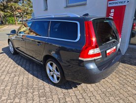 Volvo V70 2.0 D4 Summum ACC Xenon 133kW
