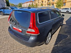 Volvo V70 2.0 D4 Summum ACC Xenon 133kW