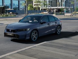 Honda Civic 2.0e:HEV ADVANCE BLUE skladem