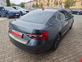 Škoda Superb 2.0 TDI Style Plus Virtual LED