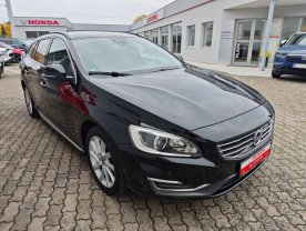 Volvo V60 2.0 D4 Momentum Xenon Webasto