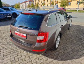 Škoda Octavia 1.4 TSi Elegance NAVI DSG