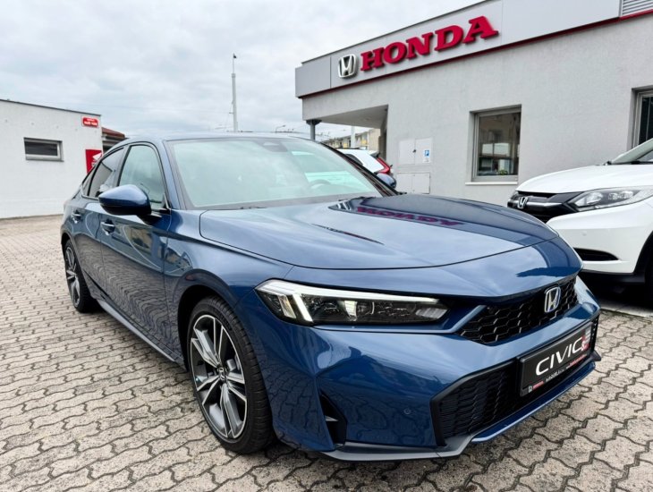 Honda Civic 2.0e:HEV ADVANCE BLUE skladem