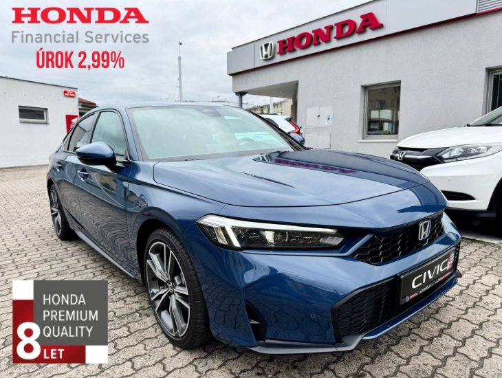 Honda Civic 2.0e:HEV ADVANCE 2026 SKLADEM