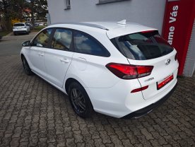 Hyundai i30 WG 1.5i Comfort Kamera nové ČR