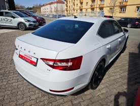 Škoda Superb iV 1.4 TSi Style Plug-in 160kW
