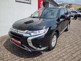 Mitsubishi Outlander 2.0 Mivec Diamant 2WD Kamera