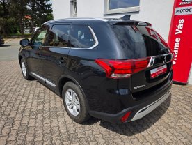 Mitsubishi Outlander 2.0 Mivec Diamant 2WD Kamera