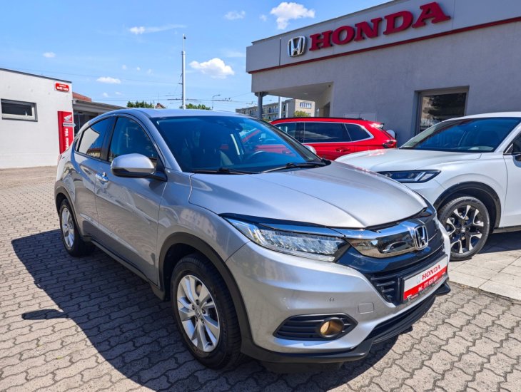 Honda HR-V 1.5 iVTEC Elegance NAVI LED ČR