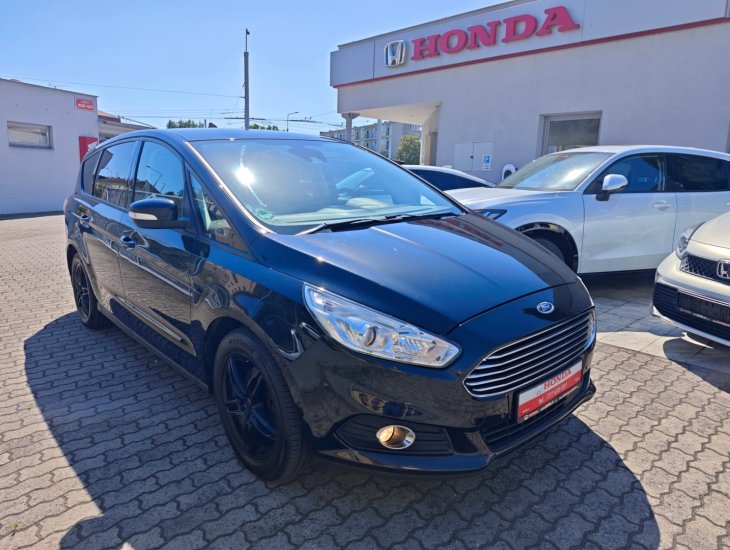 Ford S-MAX 2.0 TDCI 110kW NAVI 7 míst