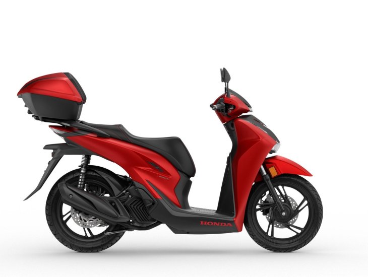 Honda SH 150i Sporty Smart box