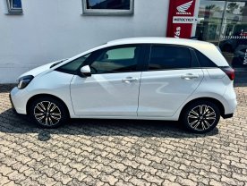 Honda Jazz 1.5 e:HEV ADVANCE SKLADEM