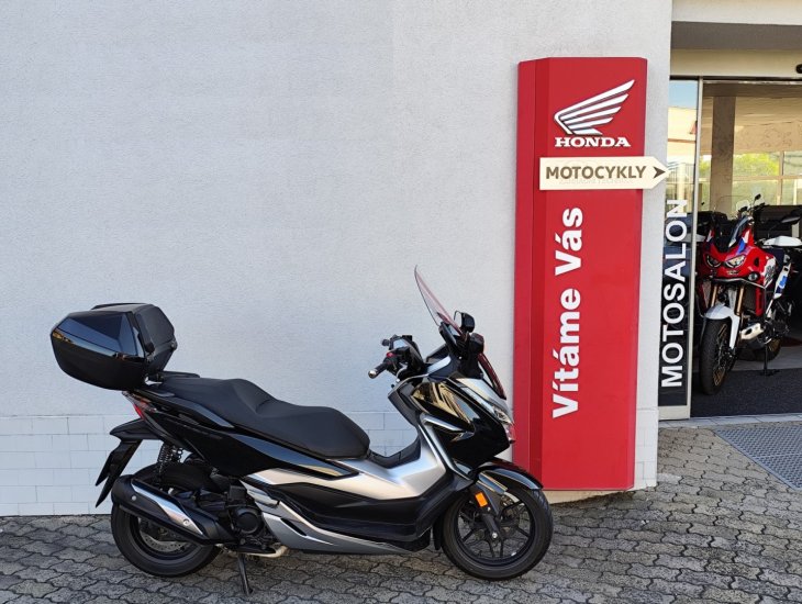 Honda Forza 300 3800km