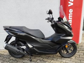 Honda PCX 125 1034 km